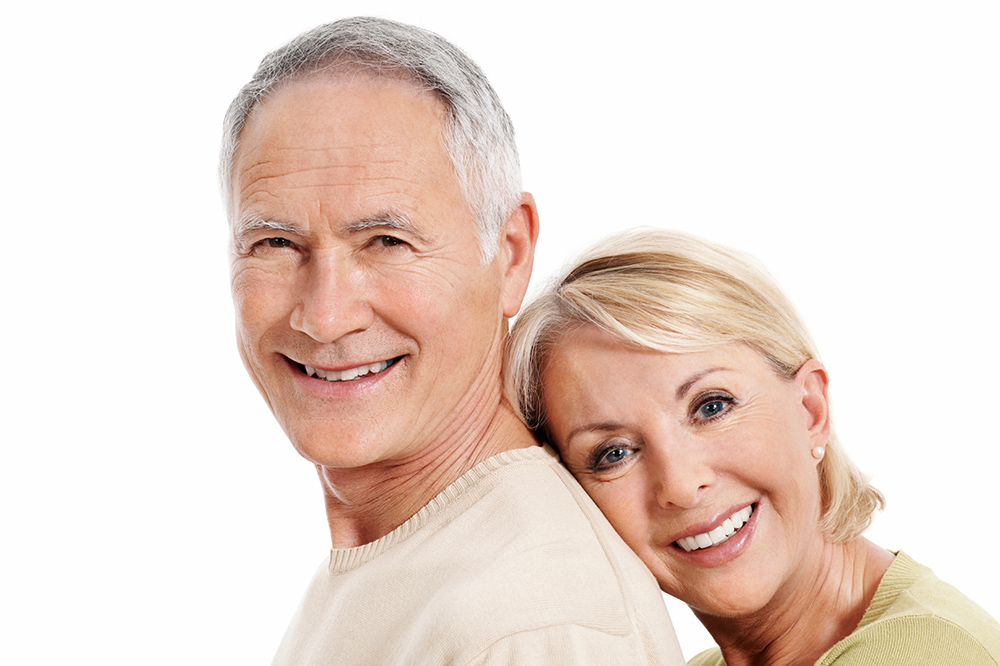 Die Implantatprophylaxe sorgt für den langfristigen Erfolg der implantatgetragenen Zähne.